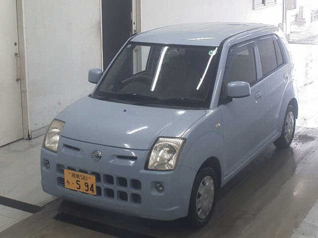NISSAN PINO 2010