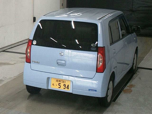 NISSAN PINO 2010