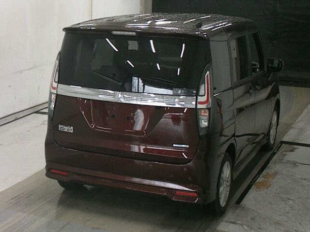 MITSUBISHI DELICA D2 2021