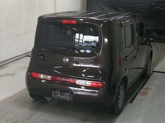 NISSAN CUBE 2010