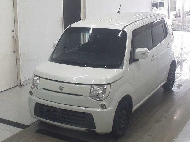 SUZUKI MRWAGON 2011