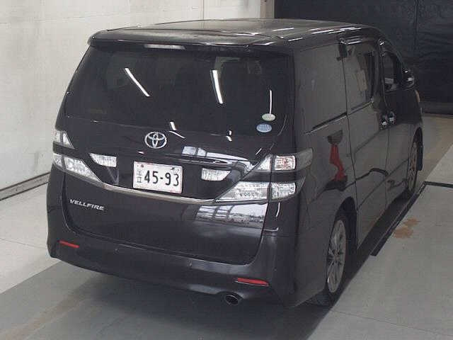 TOYOTA VELLFIRE 2011