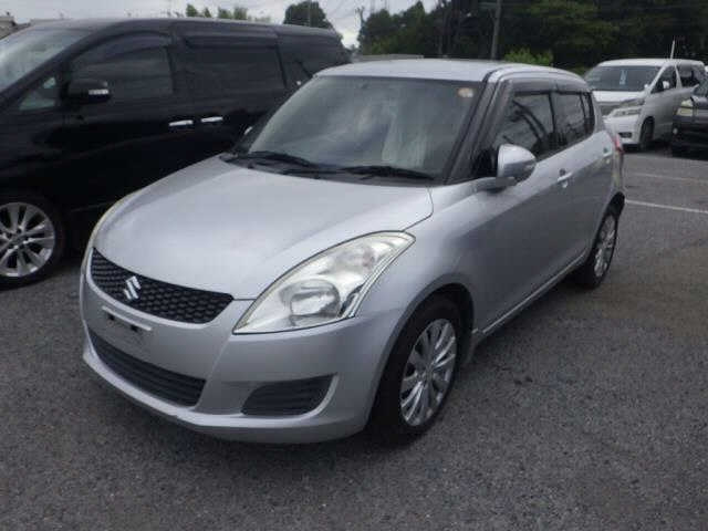 SUZUKI SWIFT 2012
