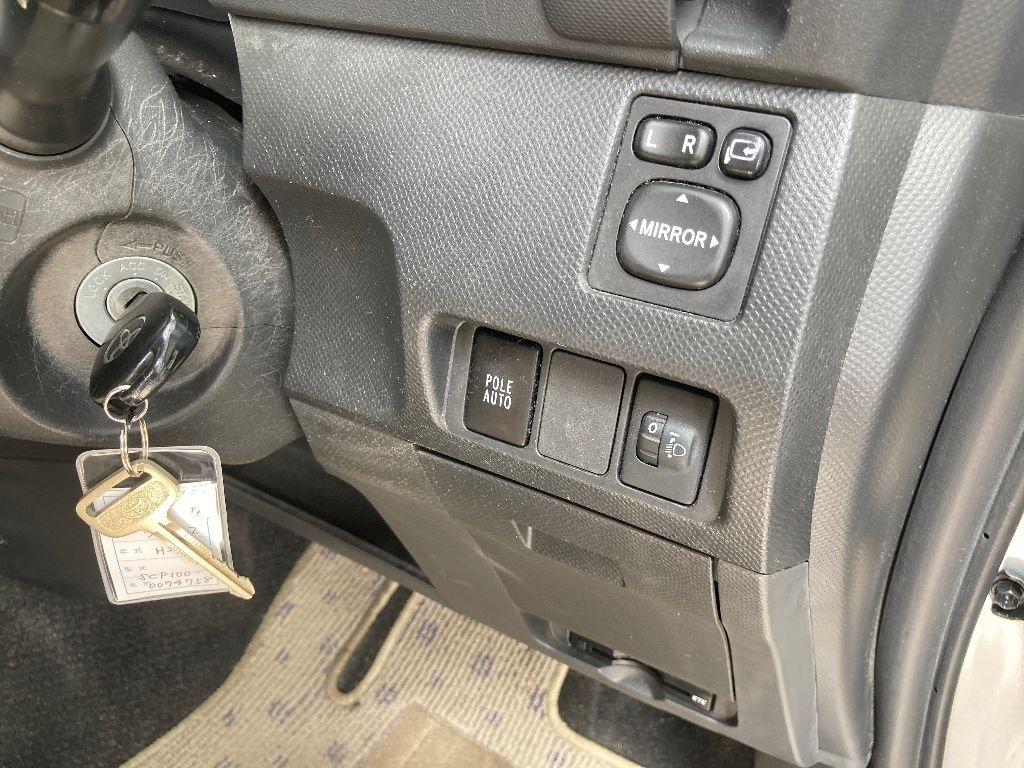 TOYOTA RACTIS 2009