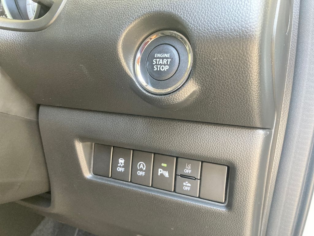 SUZUKI SWIFT 2023