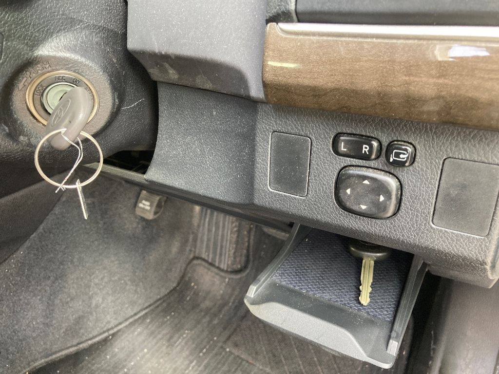 TOYOTA MARK X 2016