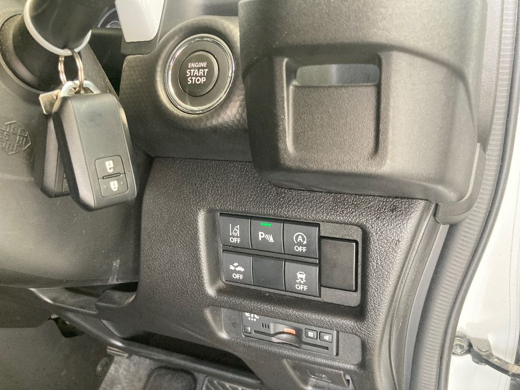 MAZDA FLAIR 2020
