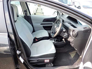 TOYOTA AQUA 2014