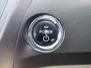 TOYOTA PRIUS 2011