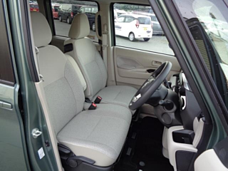 NISSAN ROOX 2024