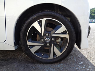 NISSAN ROOX 2022