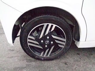 NISSAN ROOX 2023