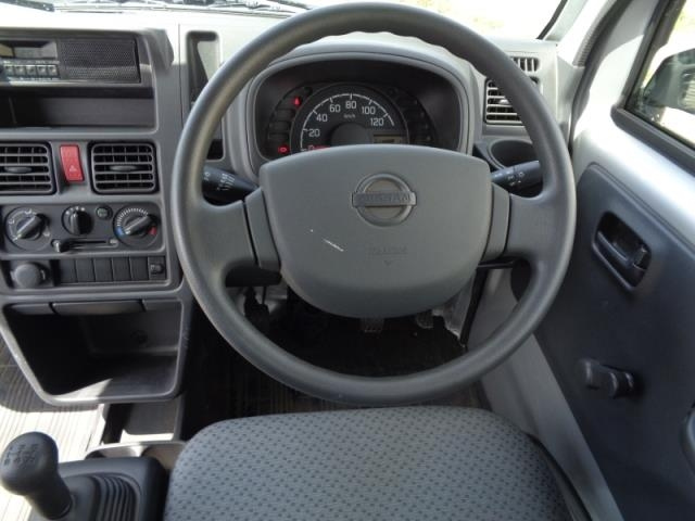 NISSAN CLIPPER TRUCK 2020