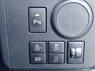 DAIHATSU MIRA E S 2019