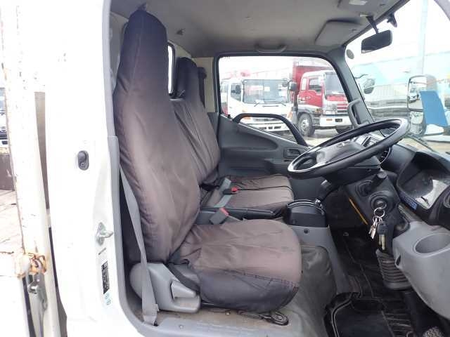 HINO DUTRO 2018