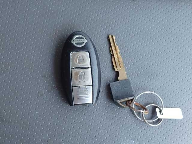 NISSAN CARAVAN VAN 2020