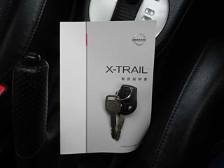 NISSAN X-TRAIL 2012