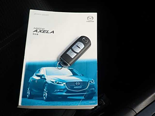 MAZDA AXELA 2019