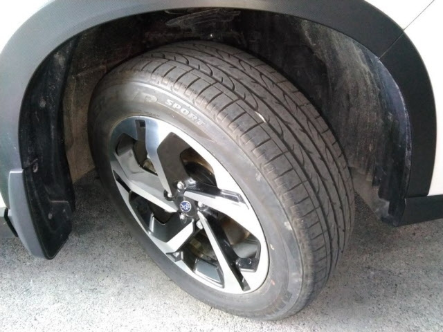 SUBARU FORESTER 2023