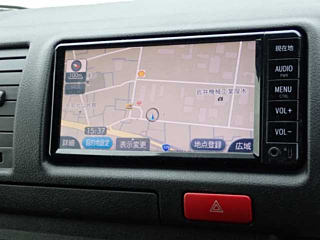 TOYOTA HIACE VAN 2017