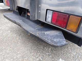 ISUZU ELF 2011