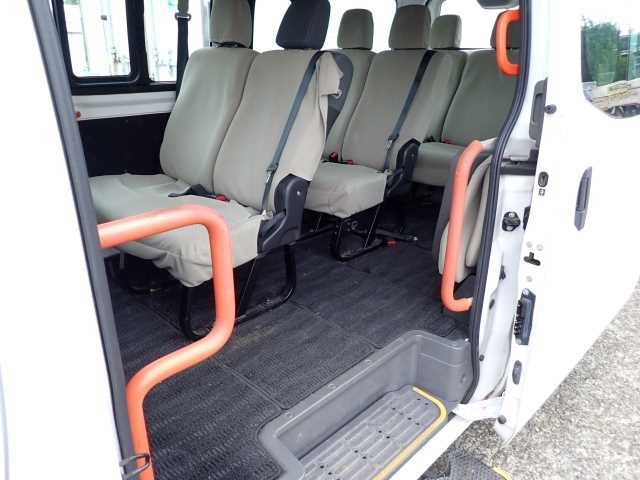 NISSAN CARAVAN 2016