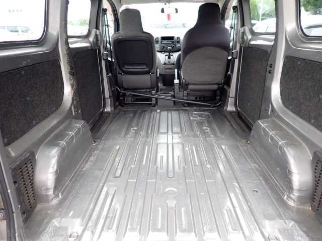 NISSAN NV200 2014
