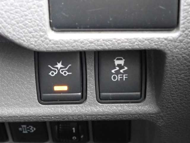 NISSAN CARAVAN VAN 2017