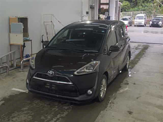 TOYOTA SIENTA 2017
