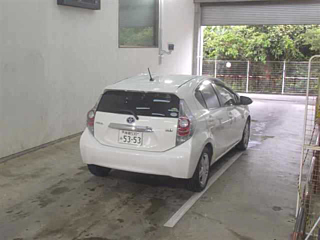 TOYOTA AQUA 2013