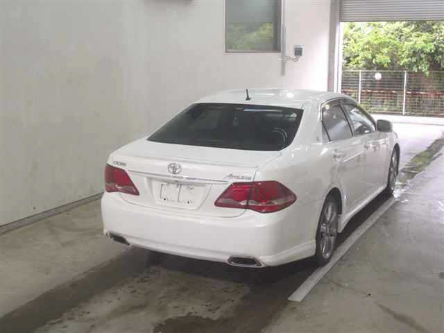 TOYOTA CROWN 2008