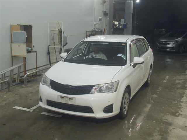 TOYOTA COROLLA FIELDER 2015