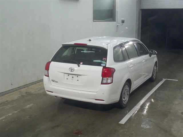 TOYOTA COROLLA FIELDER 2015