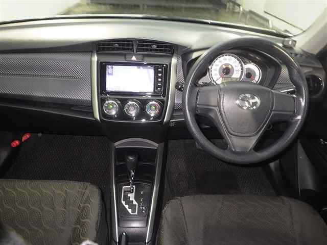 TOYOTA COROLLA FIELDER 2015