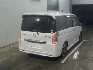 HONDA STEP WAGON 2013