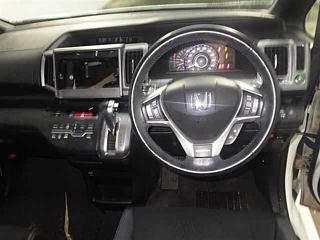HONDA STEP WAGON 2013