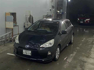 TOYOTA AQUA 2014