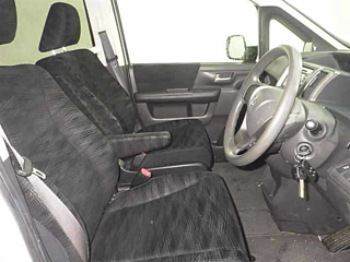 HONDA STEP WAGON 2013