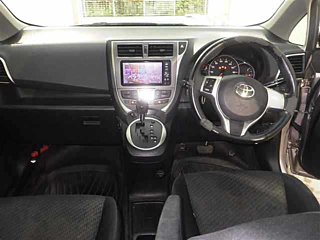 TOYOTA RACTIS 2012