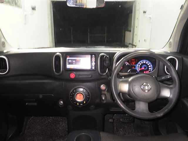 NISSAN CUBE 2012