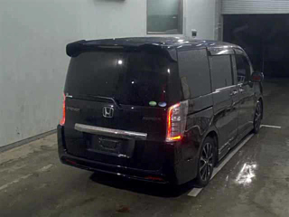 HONDA STEP WAGON 2012