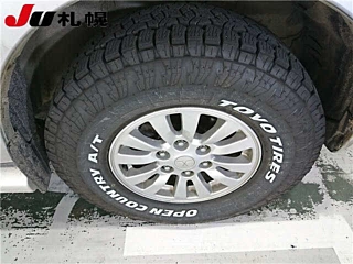 MITSUBISHI PAJERO 2012