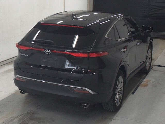 TOYOTA HARRIER 2022