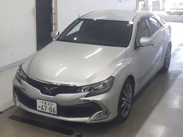 TOYOTA MARK X 2019