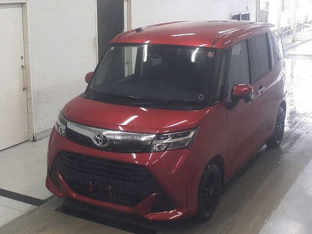 TOYOTA TANK 2018