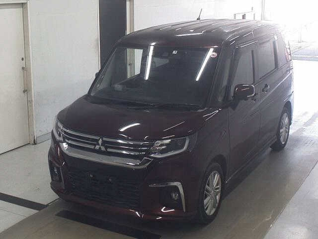 MITSUBISHI DELICA D2 2021