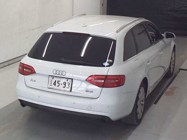 AUDI A4 2015
