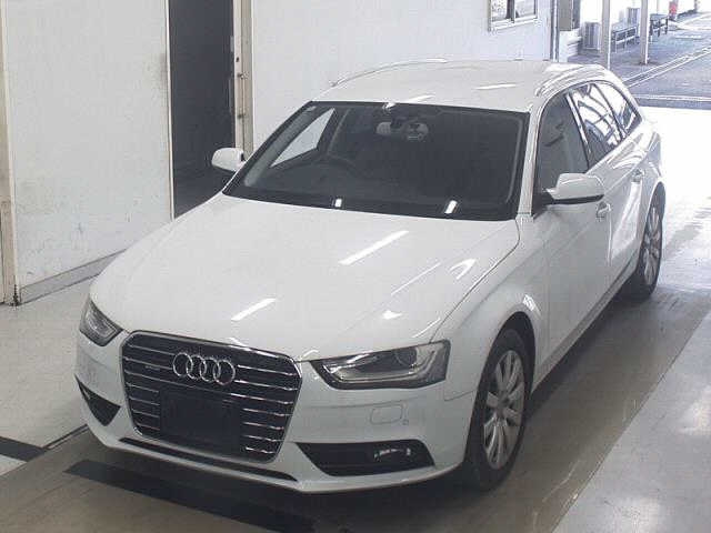 AUDI A4 2015