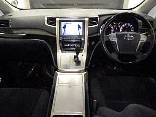 TOYOTA ALPHARD 2011