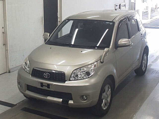 TOYOTA RUSH 2015